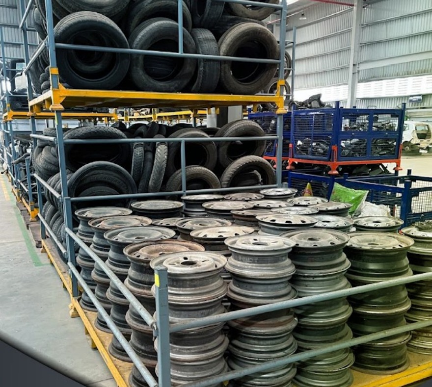 Tyre & Wheel Removal - For reuse or recycling
